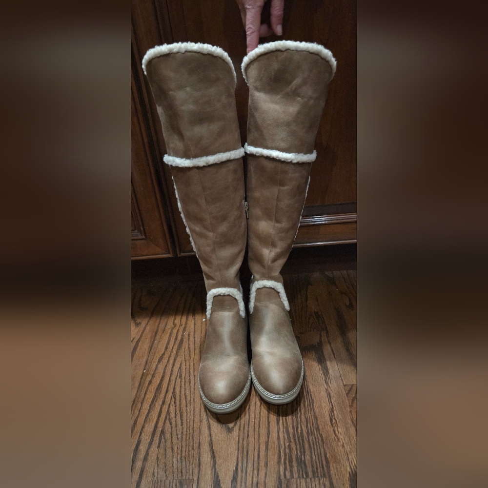 White Mountain Brown Knee-High Boots with Cream Trim - Picture 7 of 14